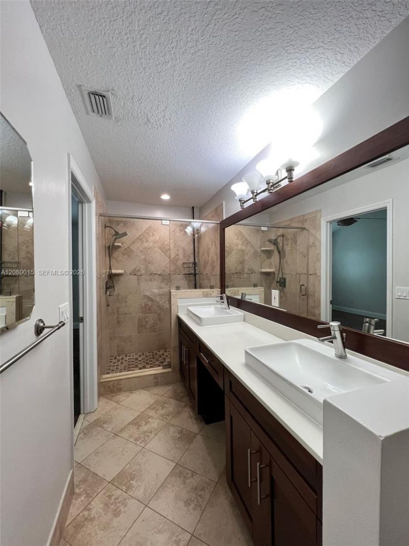 307 SW 120th Ave, Pembroke Pines, FL 33025 Photo