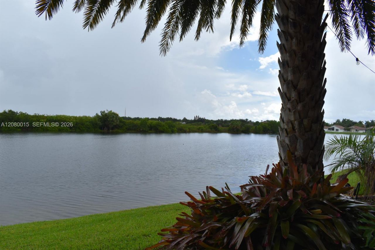 307 SW 120th Ave, Pembroke Pines, FL 33025 Photo