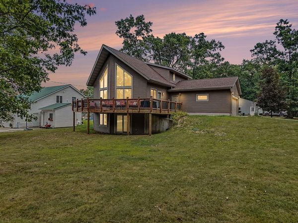 8794 S Spruce Avenue, Newaygo, MI 49337