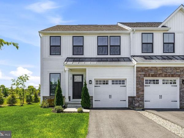 22 CINNAMON LANE , MOUNT LAUREL, NJ 08054