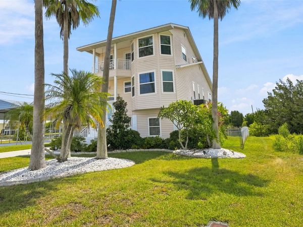 3342 TURKS CAP DRIVE , HERNANDO BEACH, FL 34607