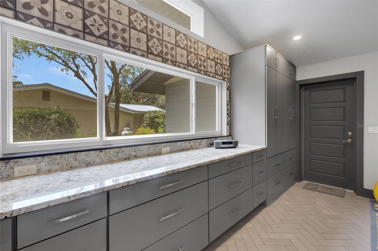 2634 Collins Avenue , Lakeland, FL 33803 Photo