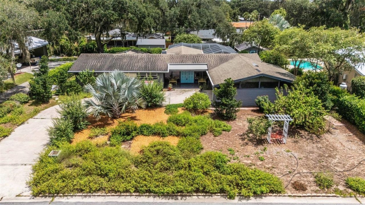 2634 Collins Avenue , Lakeland, FL 33803 Photo