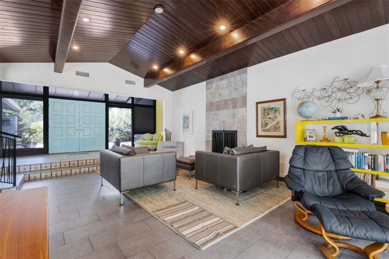 2634 Collins Avenue , Lakeland, FL 33803 Photo