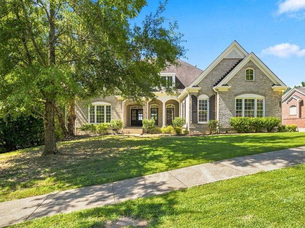 315 Hamlets End Way, Franklin, TN 37067