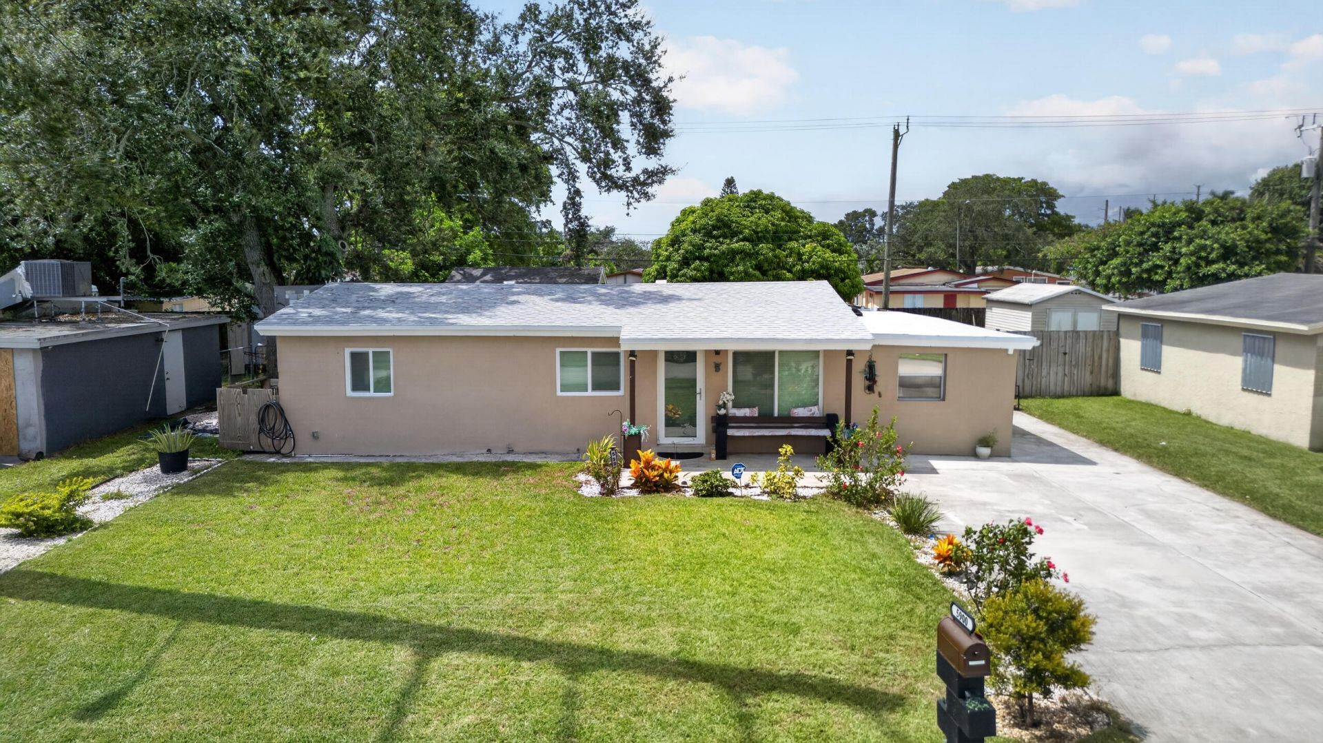 5900 Atlanta Street, Hollywood, FL 33021 Photo