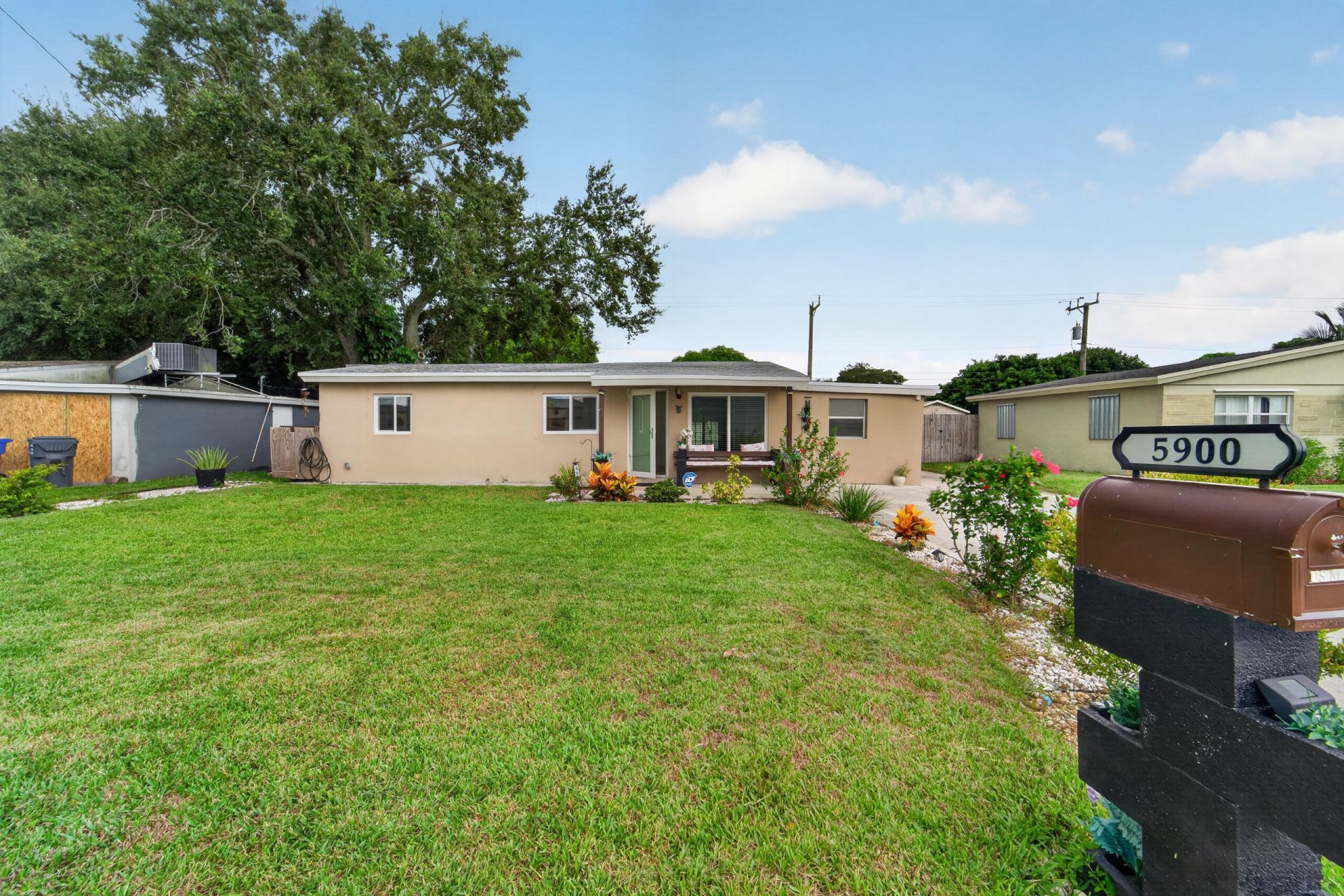 5900 Atlanta Street, Hollywood, FL 33021 Photo