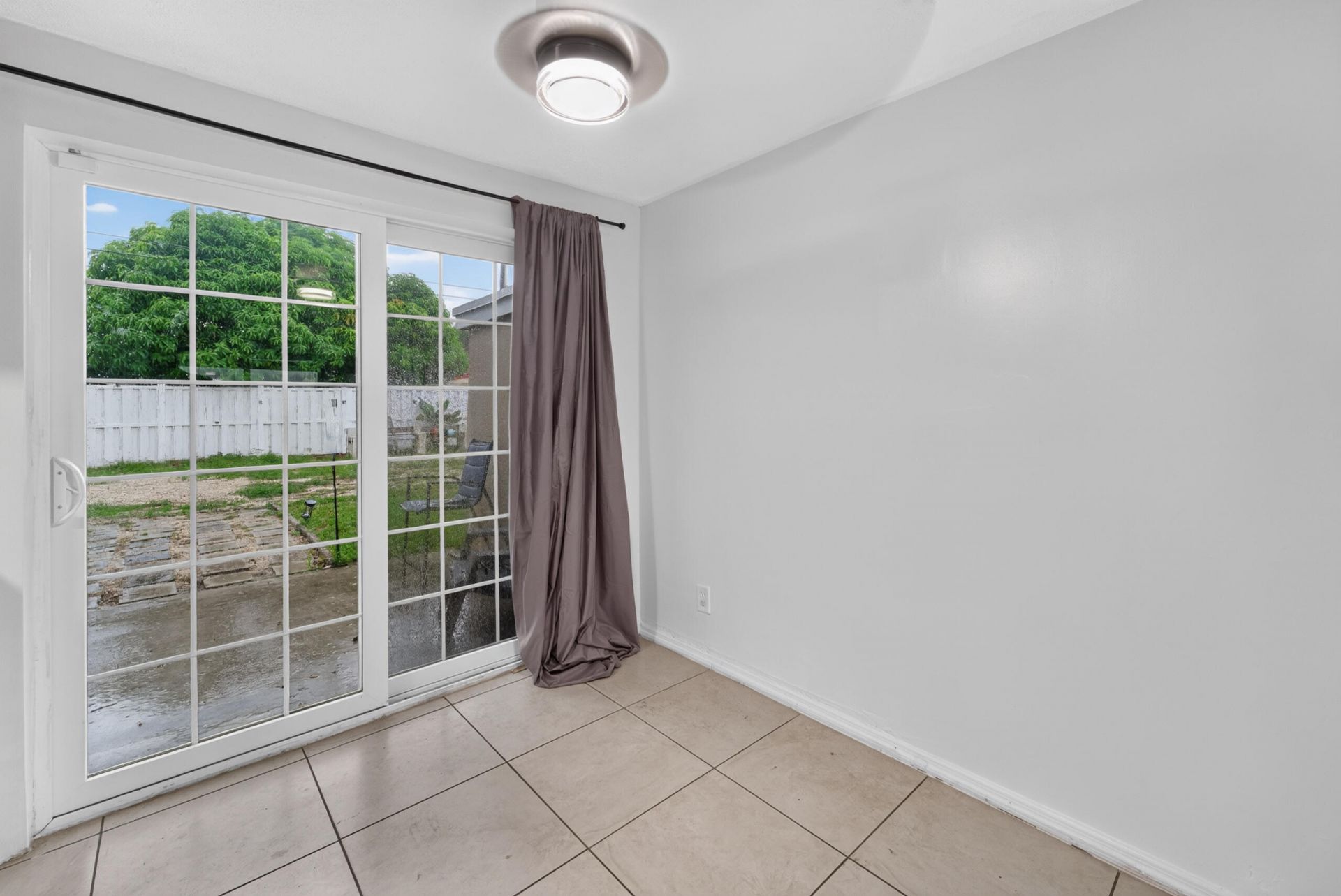 5900 Atlanta Street, Hollywood, FL 33021 Photo
