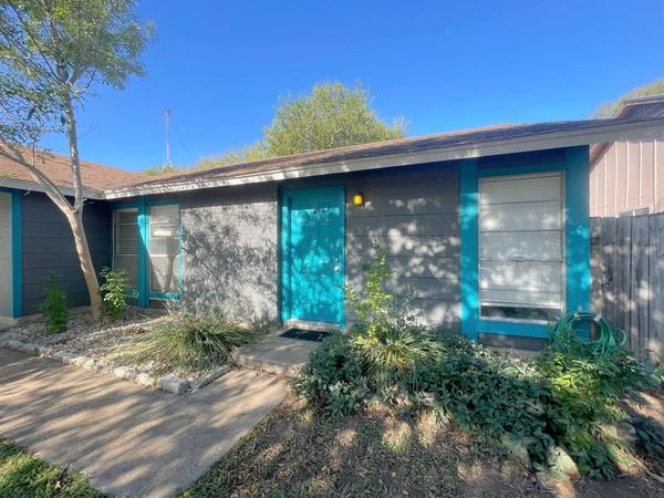 10700 Topperwein DR, Unit B, Austin, TX 78758