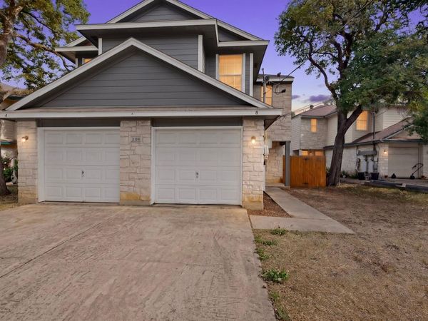 2318 Riddle RD , Unit B, Austin, TX 78748