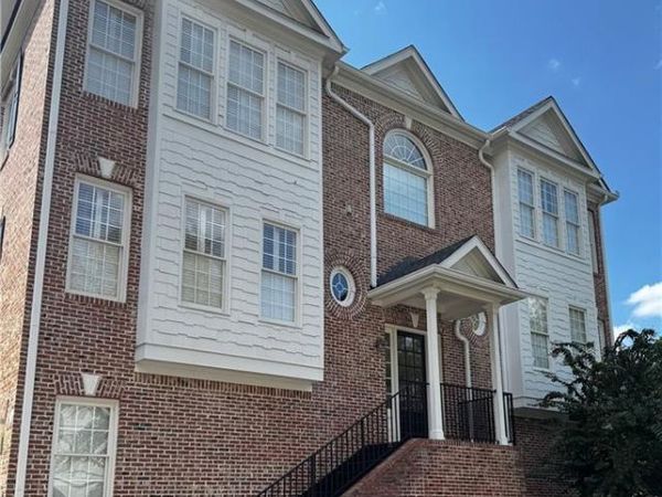 5492 Glenridge Drive, Unit 524, Atlanta, GA 30342