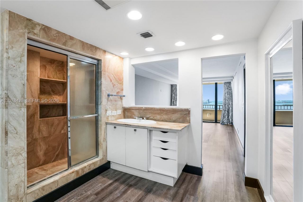 11113 Biscayne Blvd , Unit 1951, Miami, FL 33181 Photo