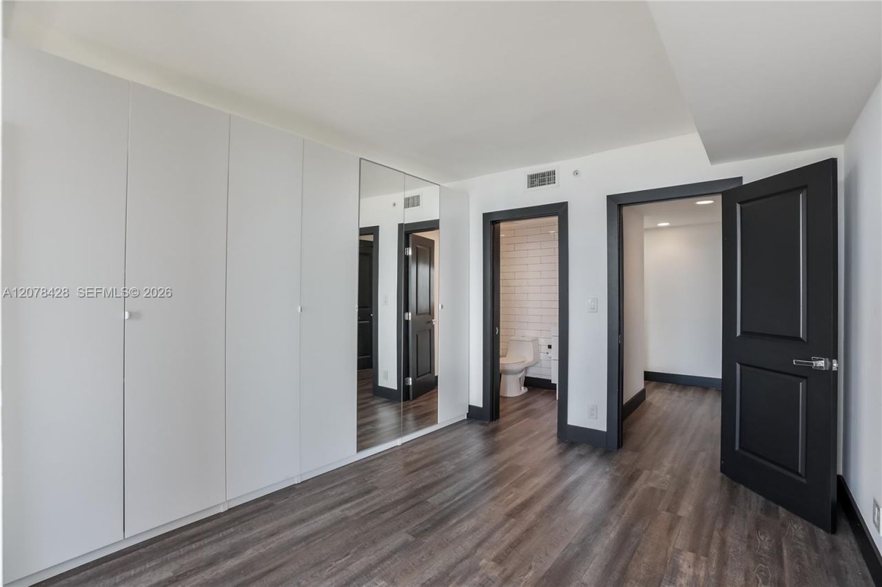 11113 Biscayne Blvd , Unit 1951, Miami, FL 33181 Photo