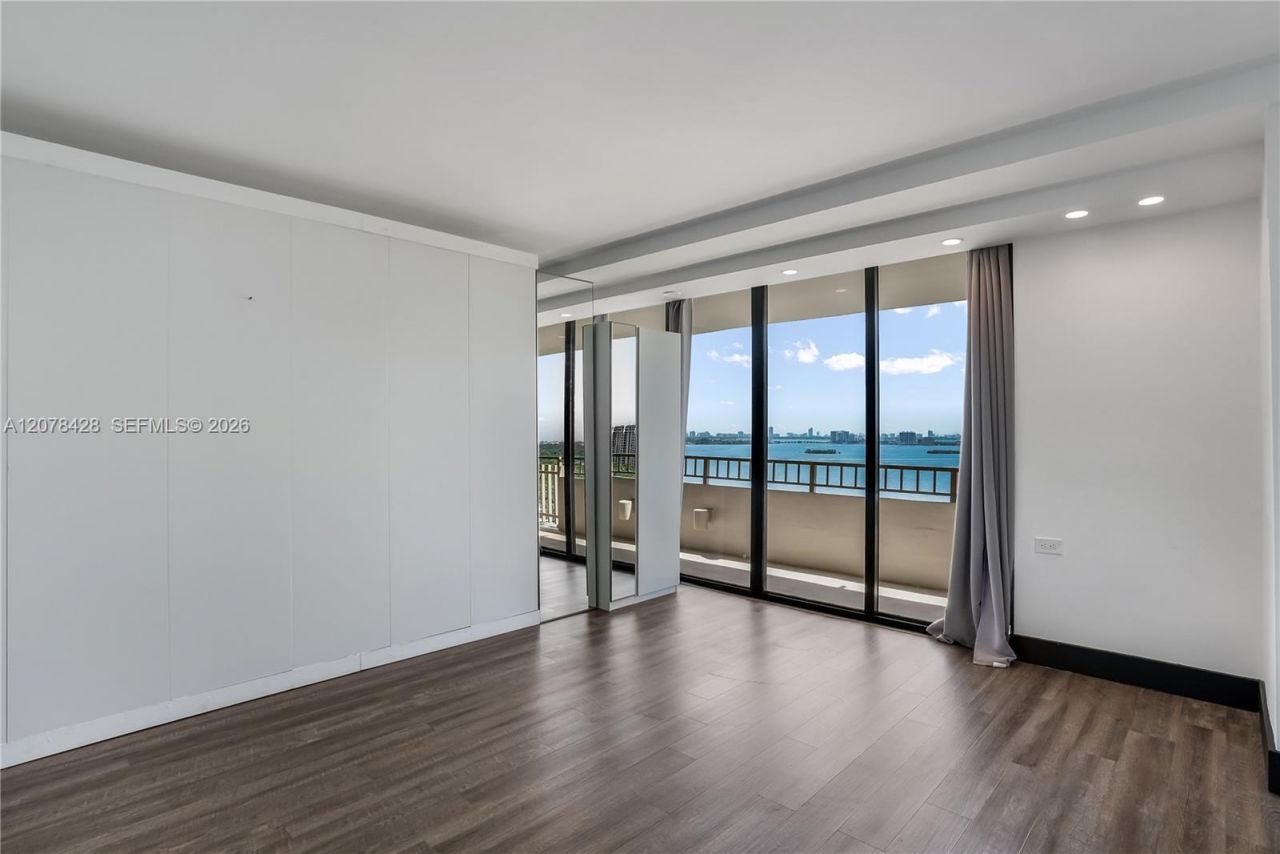 11113 Biscayne Blvd , Unit 1951, Miami, FL 33181 Photo
