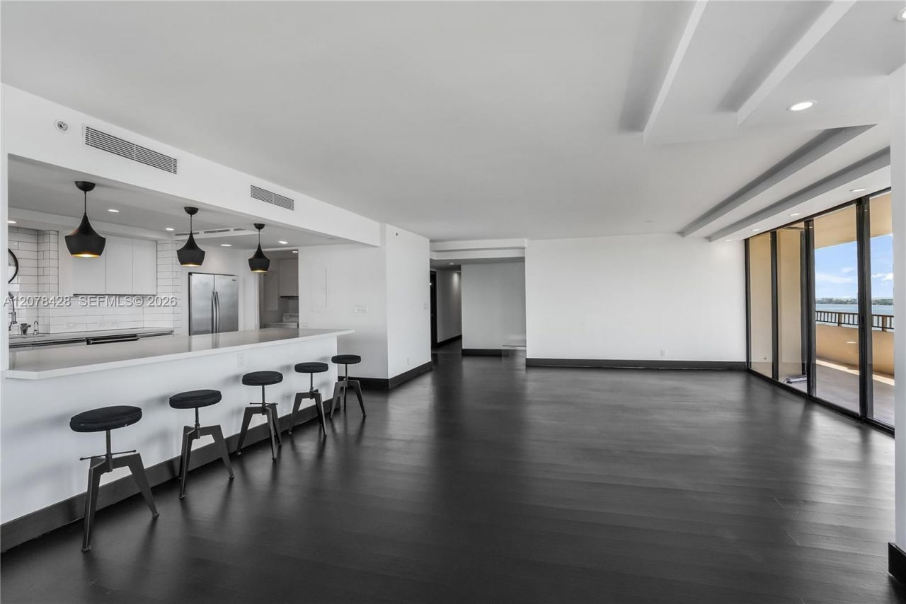 11113 Biscayne Blvd , Unit 1951, Miami, FL 33181 Photo