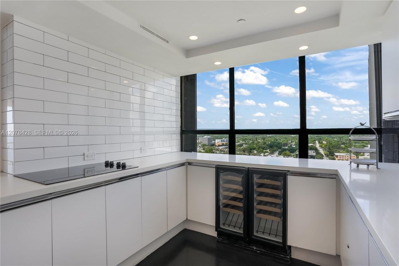11113 Biscayne Blvd , Unit 1951, Miami, FL 33181 Photo