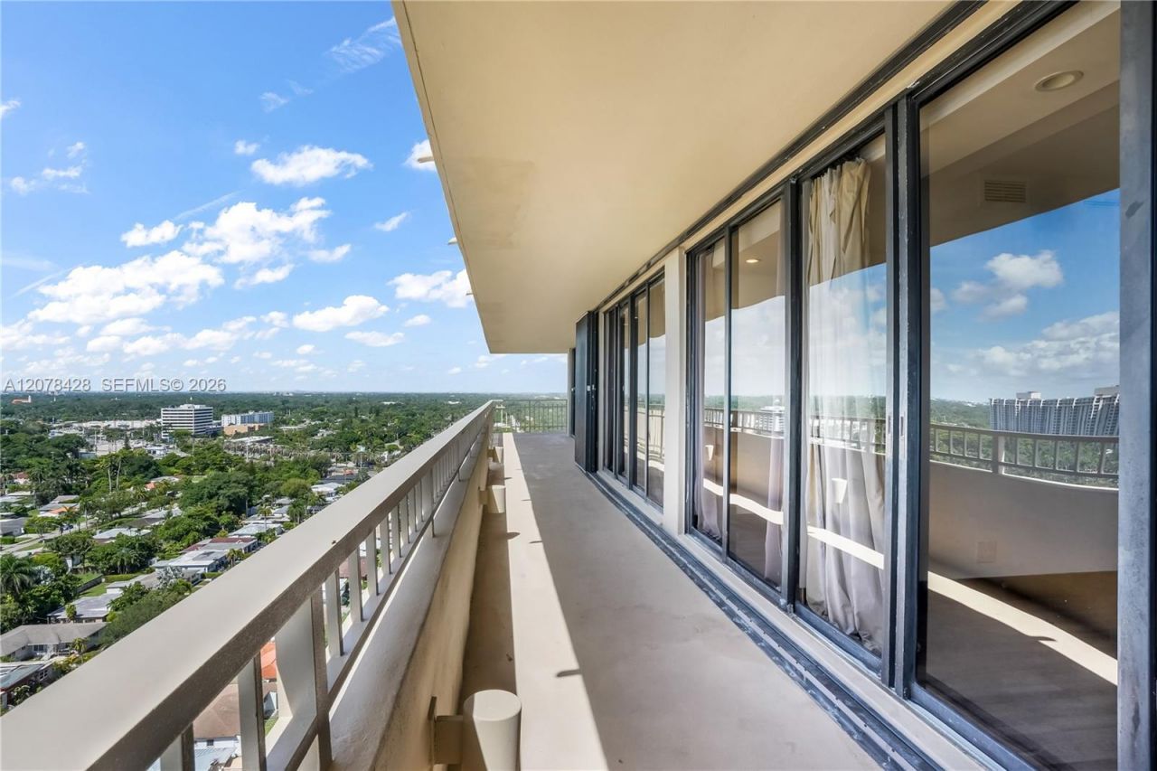 11113 Biscayne Blvd , Unit 1951, Miami, FL 33181 Photo