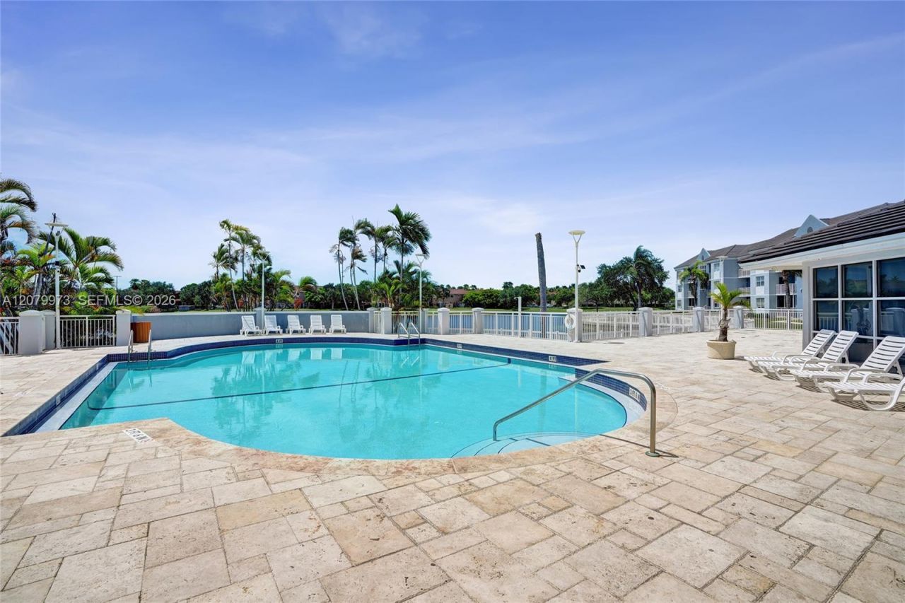 8660 SW 212th St , Unit 111, Cutler Bay, FL 33189 Photo