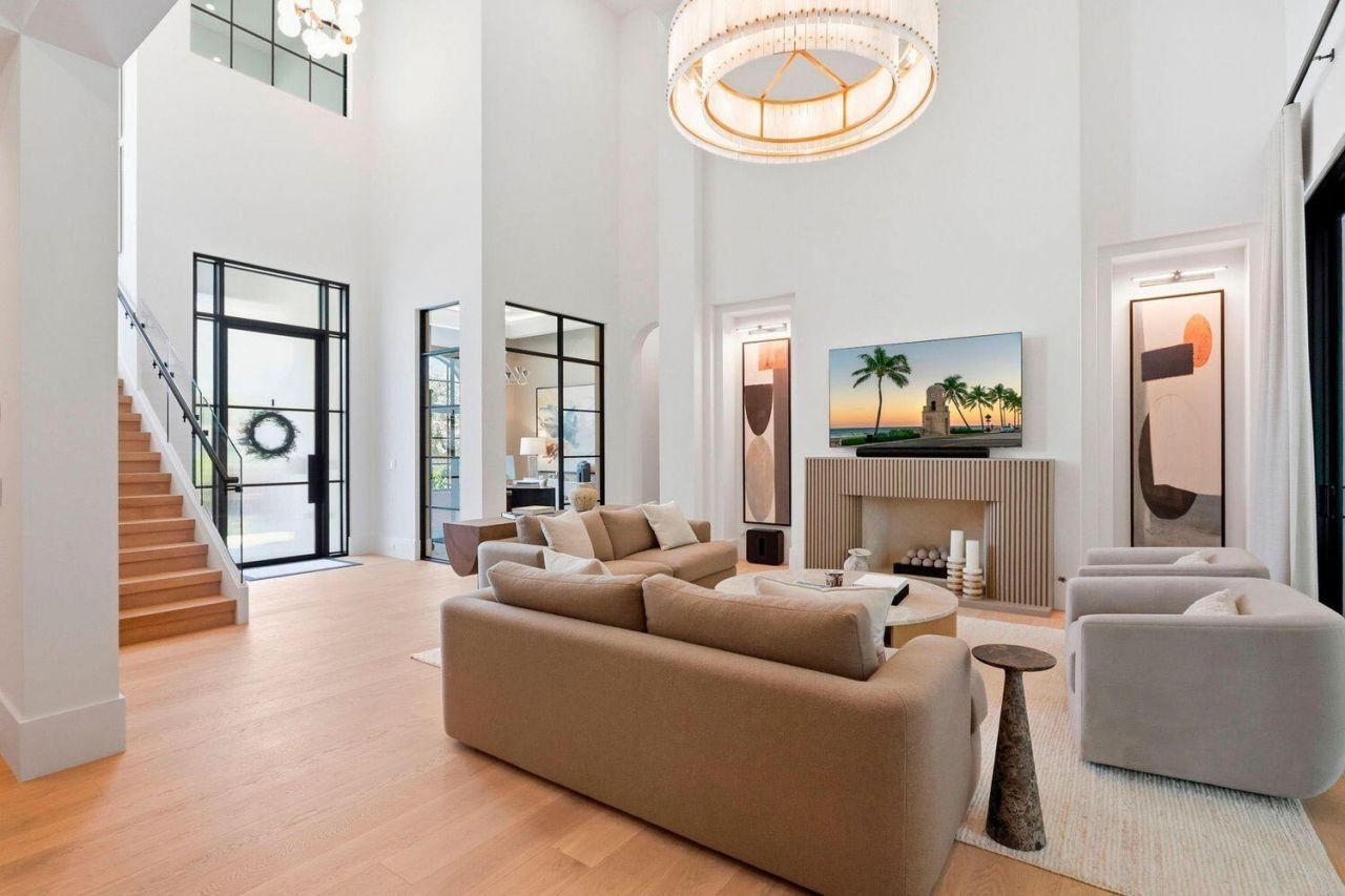 232 Linda Lane, West Palm Beach, FL 33405 Photo