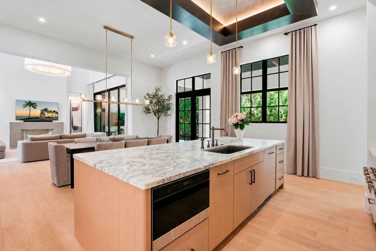232 Linda Lane, West Palm Beach, FL 33405 Photo