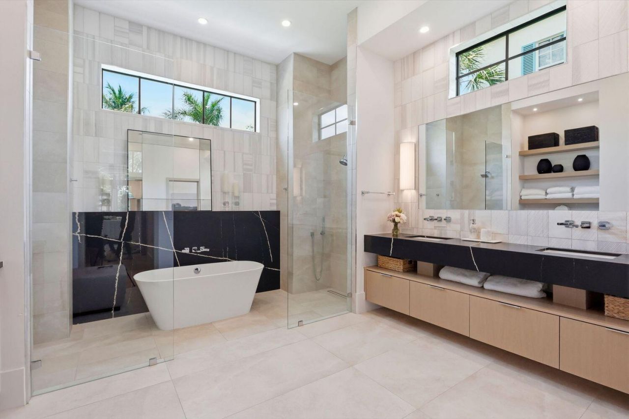 232 Linda Lane, West Palm Beach, FL 33405 Photo