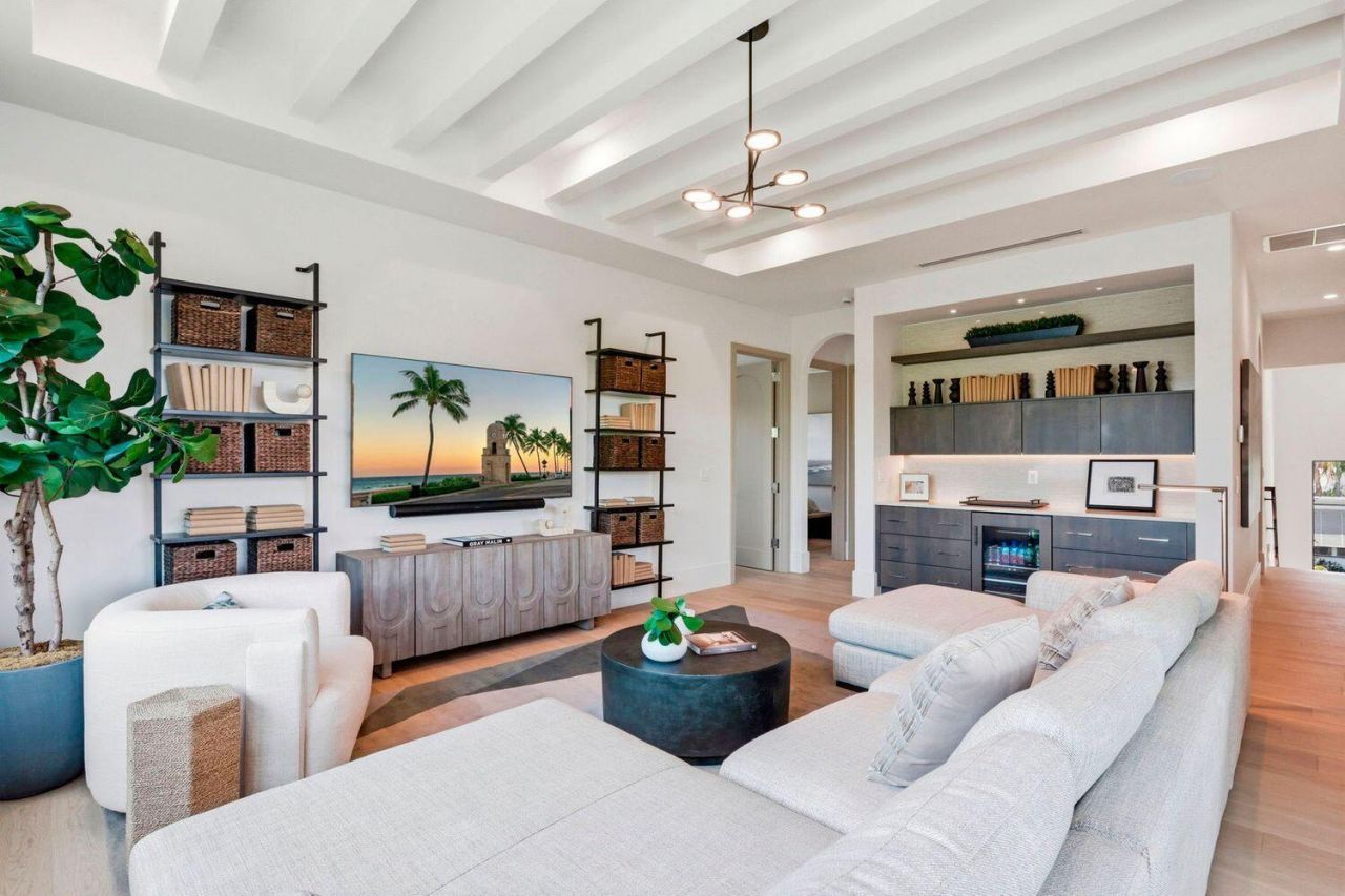 232 Linda Lane, West Palm Beach, FL 33405 Photo