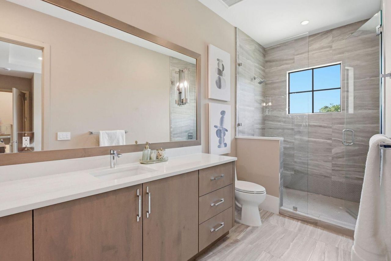 232 Linda Lane, West Palm Beach, FL 33405 Photo