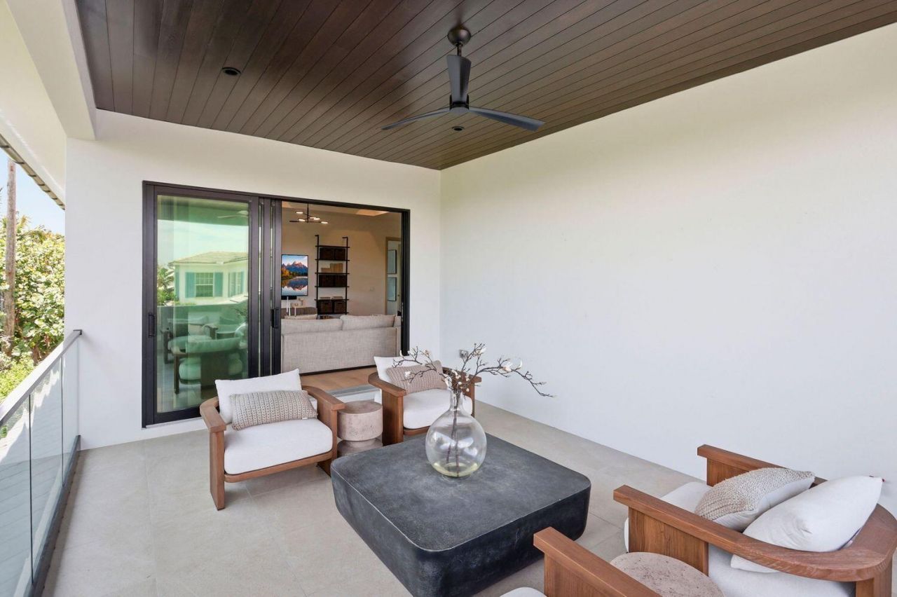 232 Linda Lane, West Palm Beach, FL 33405 Photo