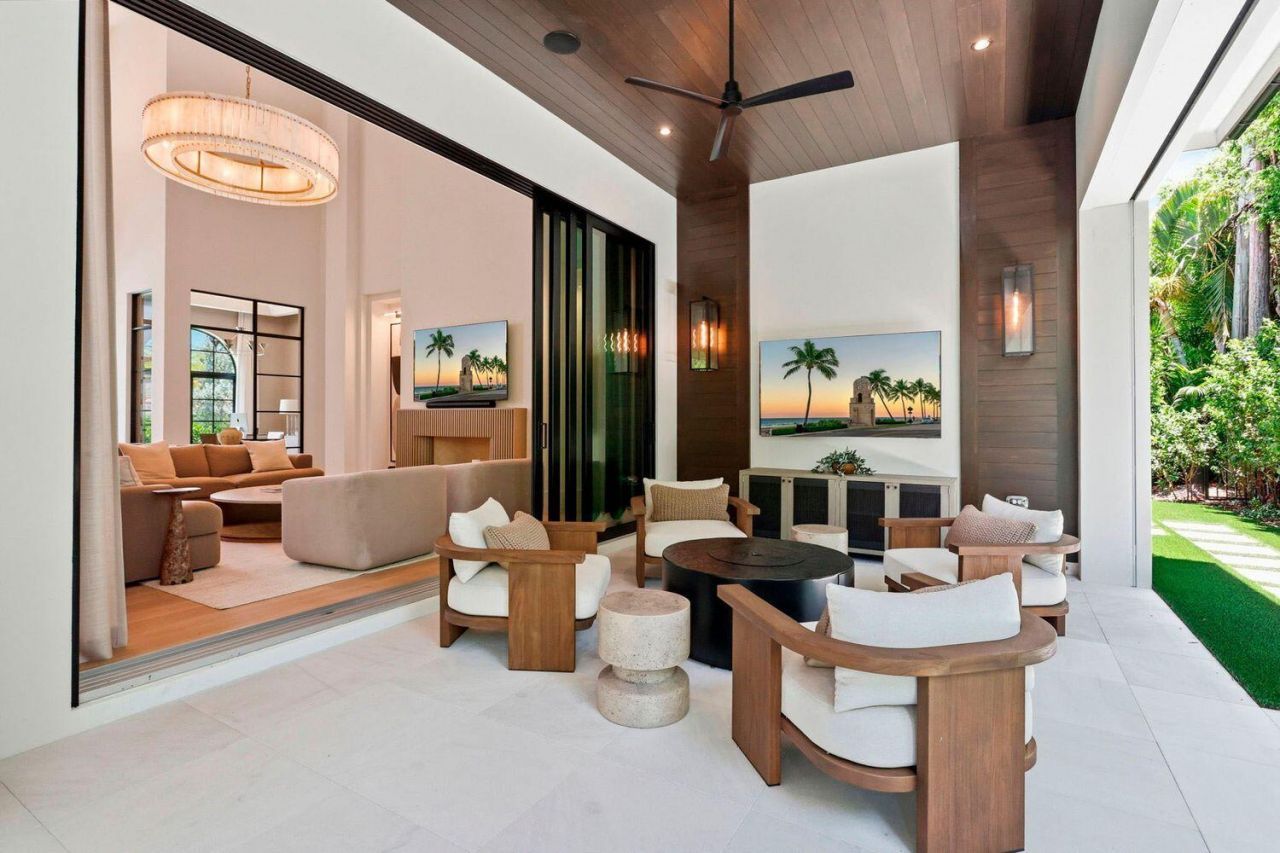 232 Linda Lane, West Palm Beach, FL 33405 Photo