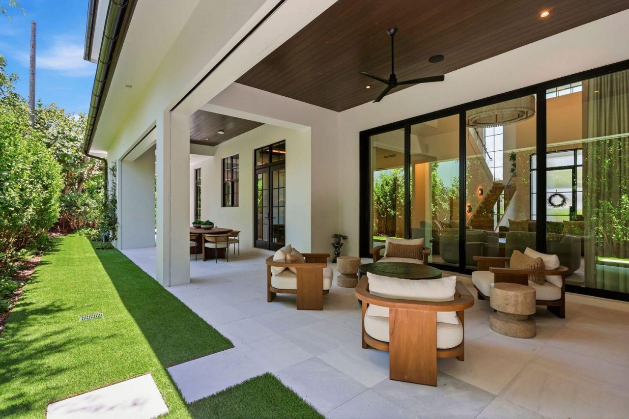 232 Linda Lane, West Palm Beach, FL 33405 Photo