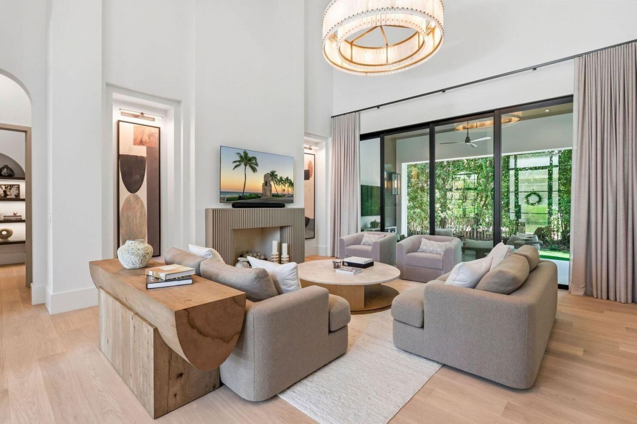232 Linda Lane, West Palm Beach, FL 33405 Photo
