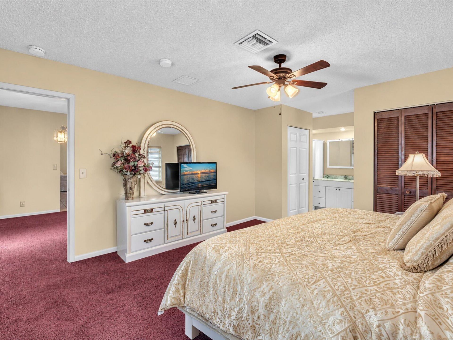 135 SW 7th Avenue, South Bay, FL 33493 Photo