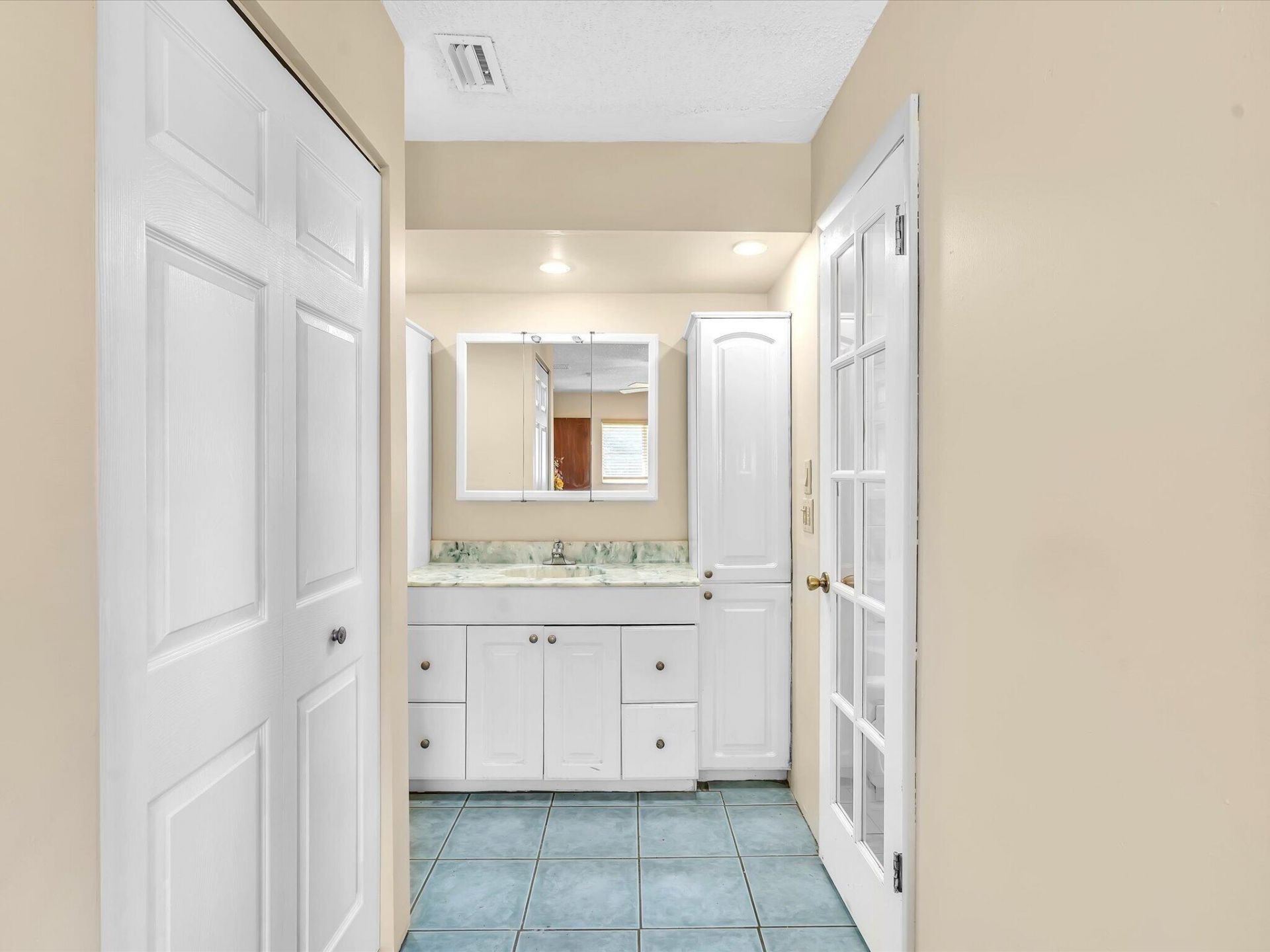 135 SW 7th Avenue, South Bay, FL 33493 Photo