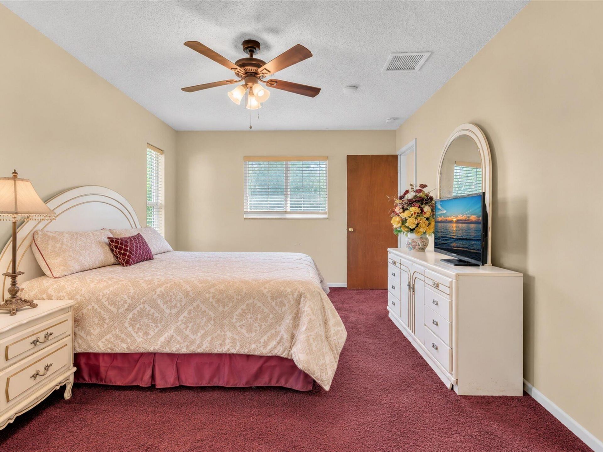 135 SW 7th Avenue, South Bay, FL 33493 Photo
