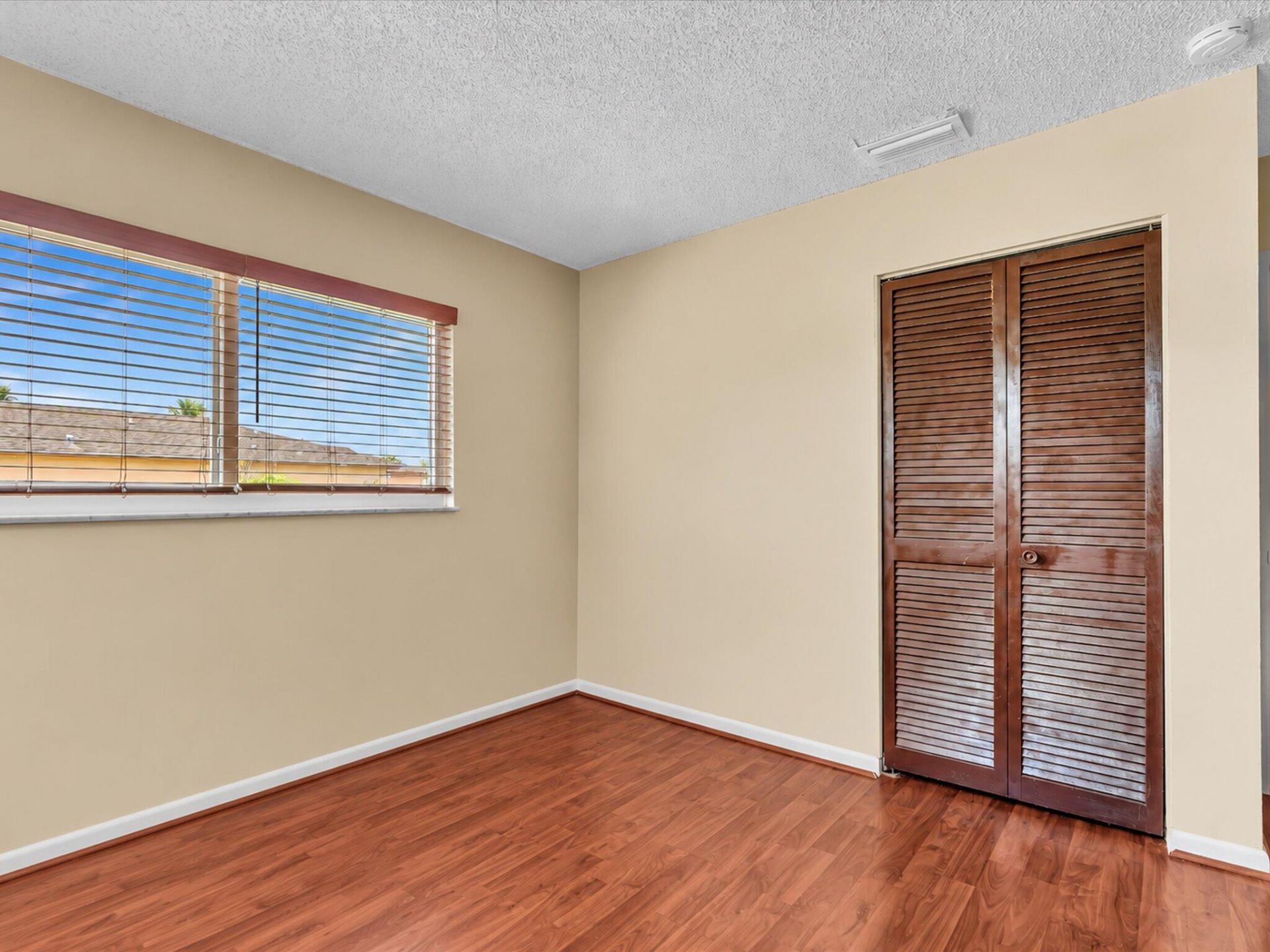 135 SW 7th Avenue, South Bay, FL 33493 Photo