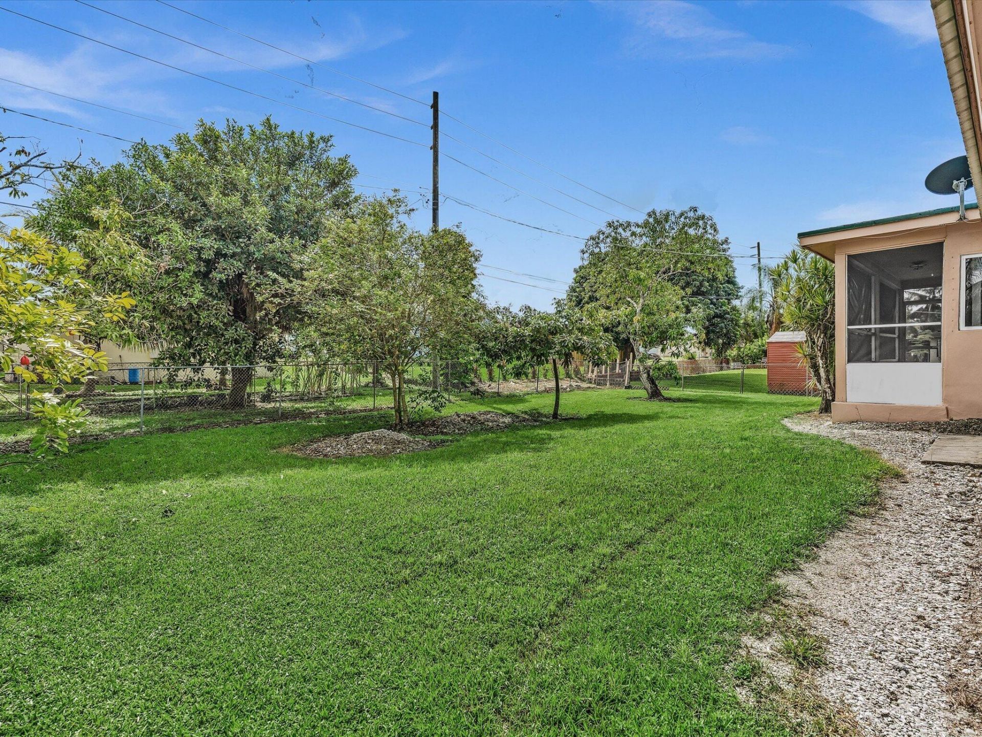 135 SW 7th Avenue, South Bay, FL 33493 Photo