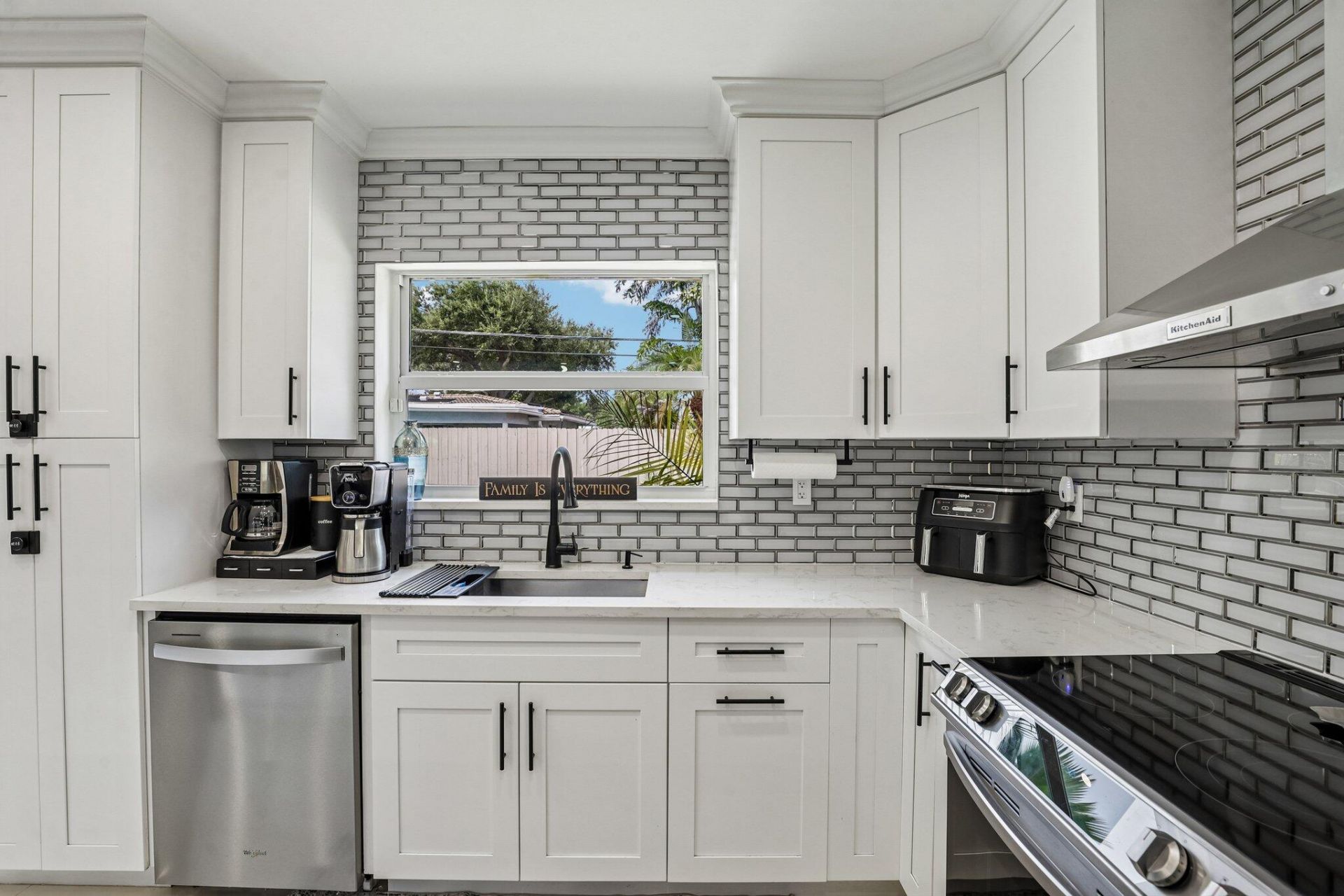 2601 NE 18th Street, Pompano Beach, FL 33062 Photo