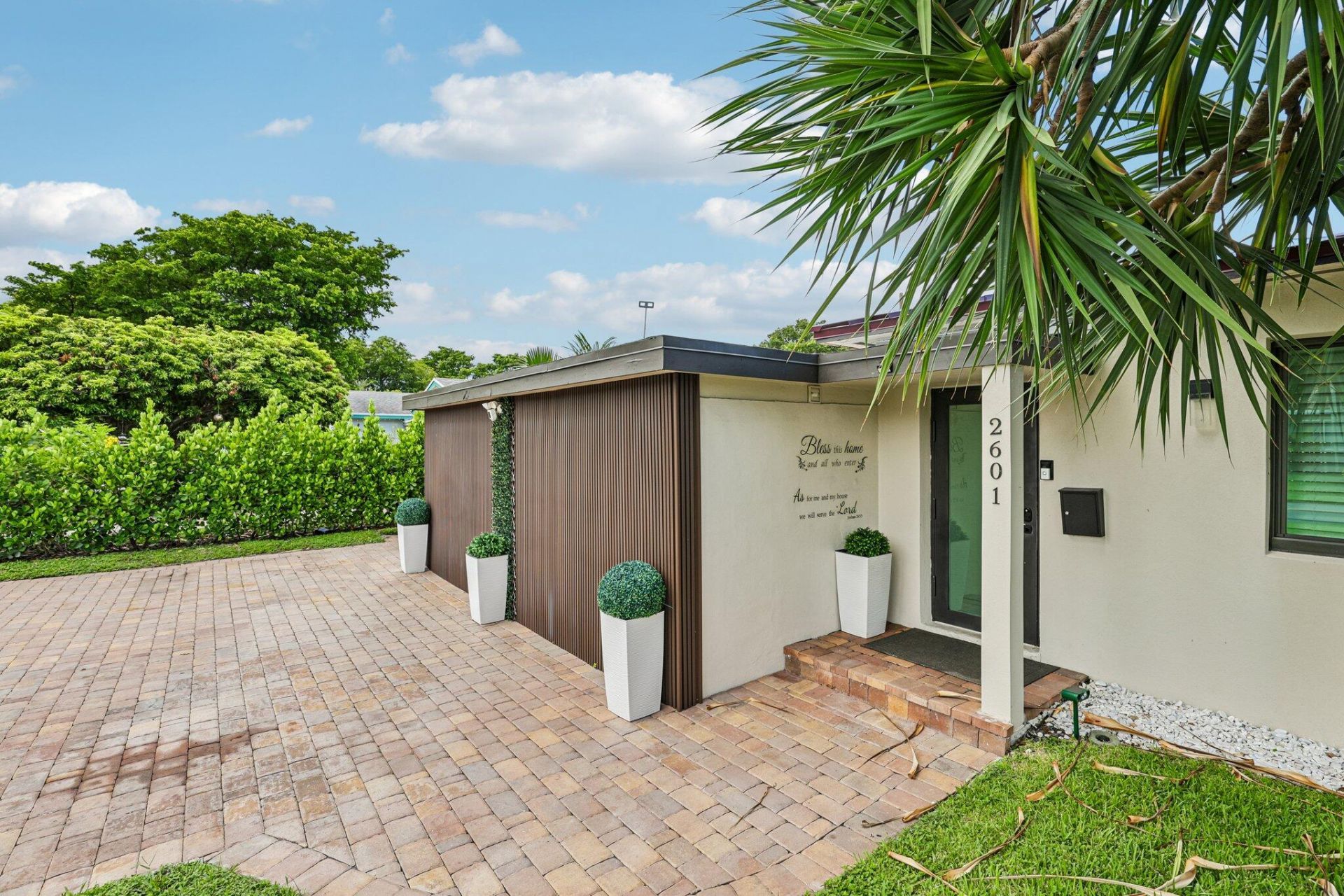 2601 NE 18th Street, Pompano Beach, FL 33062 Photo