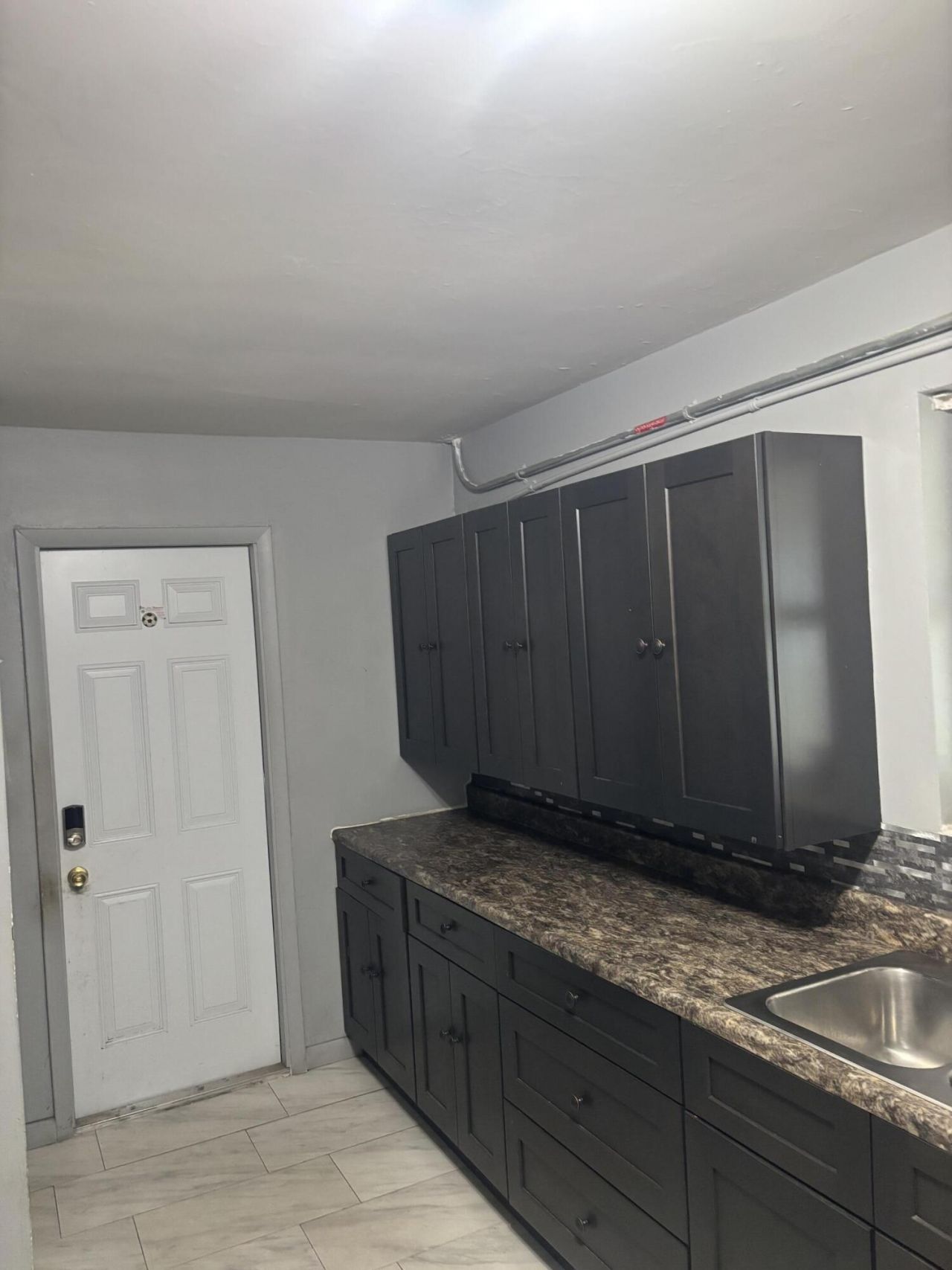105 4th Street, Unit 105, Lake Park, FL 33403 Photo