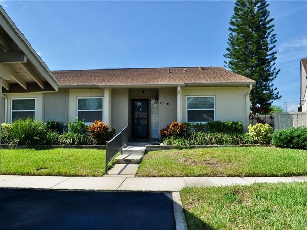 150 POOLE PLACE , OLDSMAR, FL 34677