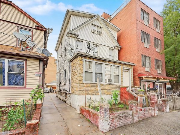 3727 111 Street , Corona, NY 11368