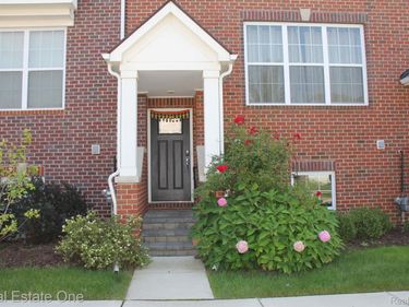 47757 ALDEN TERRACE N, Unit #5, Northville Township, Mi 48168