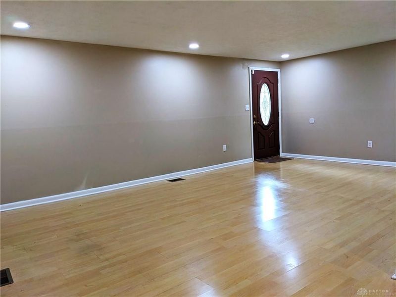 4673 Hedgewood Drive, Dayton, OH 45406 Photo 3