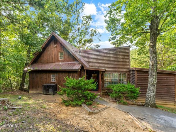 2309 Misty Lane, Pigeon Forge, TN 37876