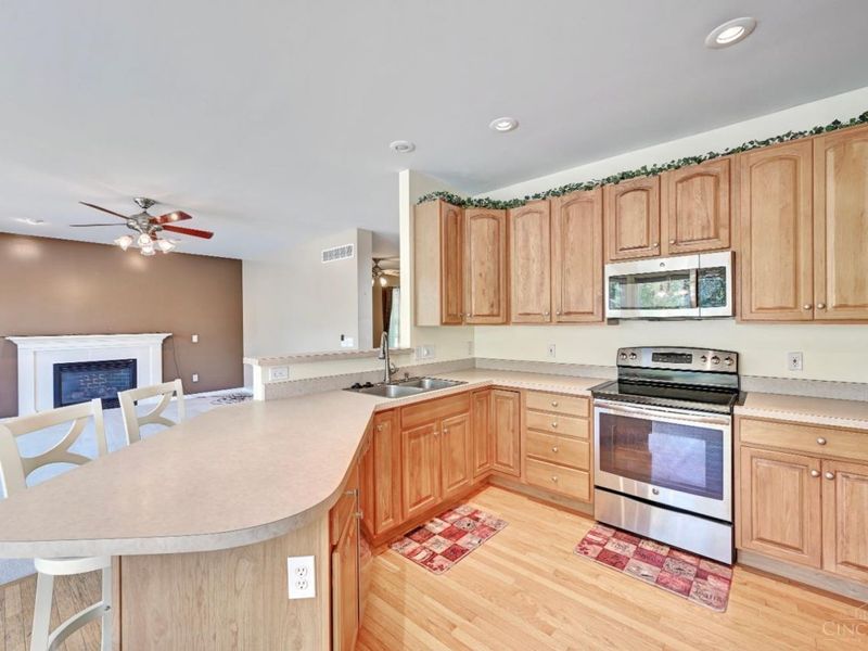 5925 Milburne Drive, Miami Township, OH 45150 Photo 12