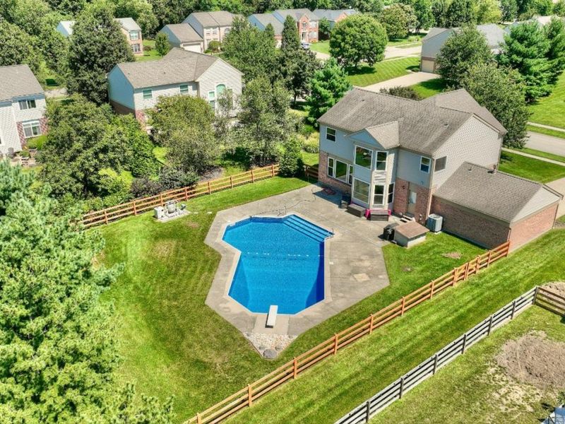 5925 Milburne Drive, Miami Township, OH 45150 Photo 2