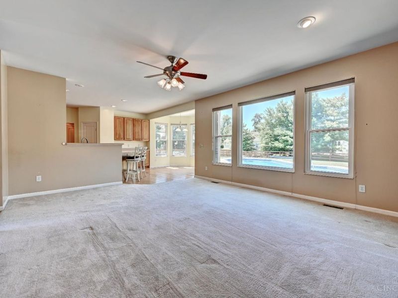 5925 Milburne Drive, Miami Township, OH 45150 Photo 9