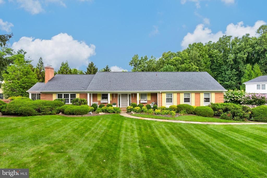 8501 WARDE TERRACE , POTOMAC, MD 20854