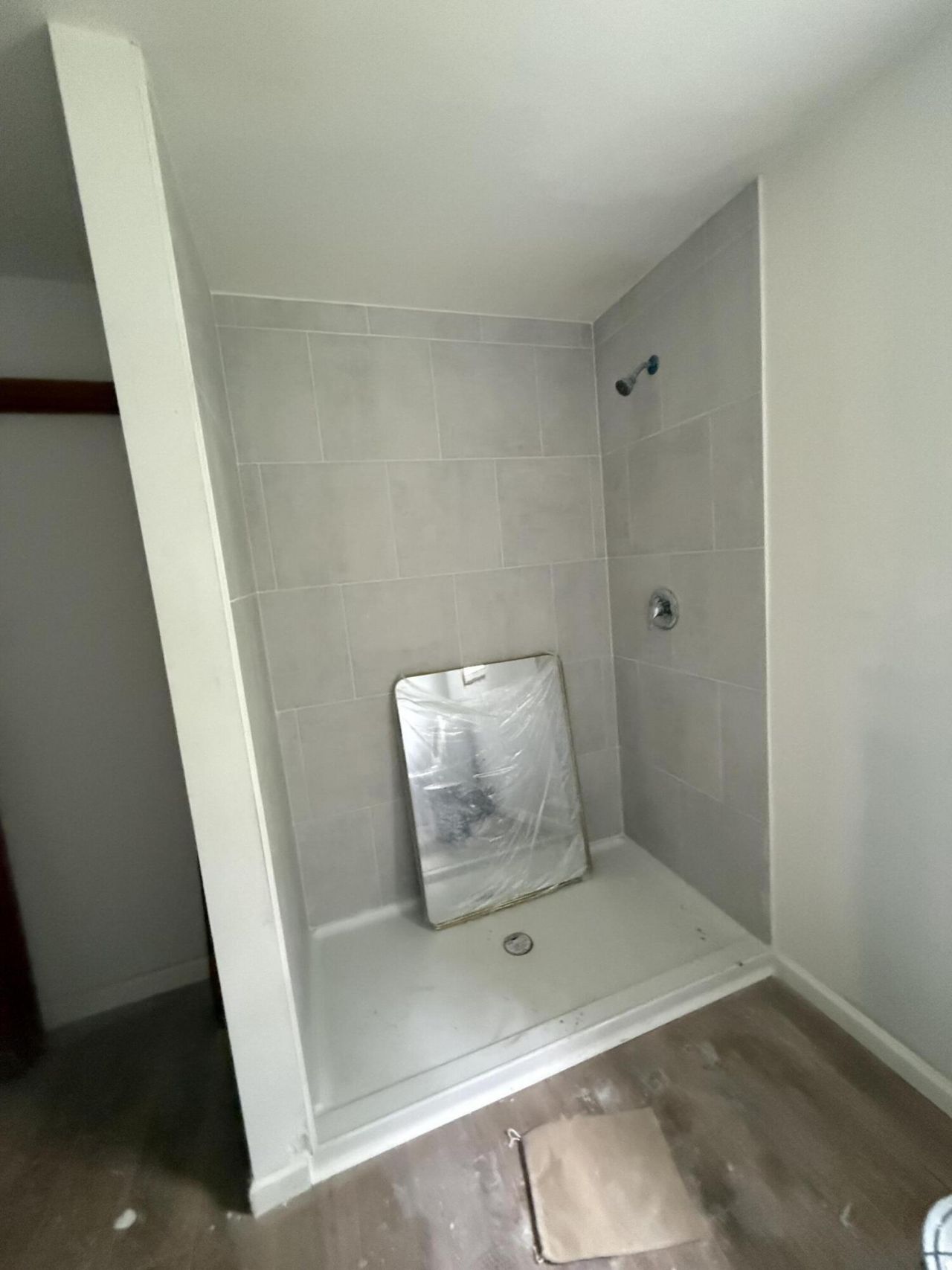 1520 Acacia Street Photo 4