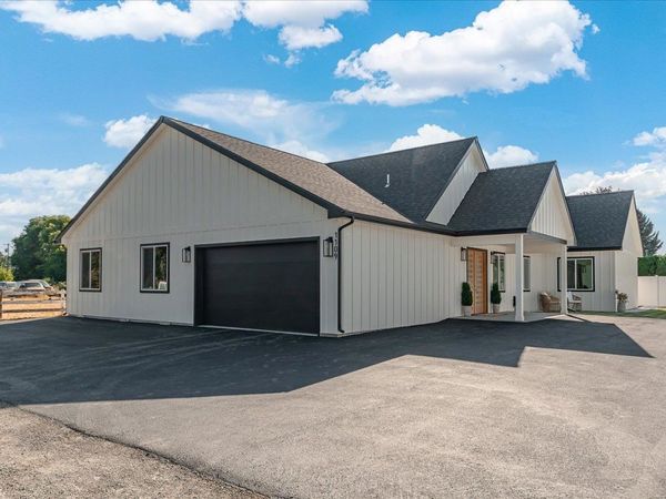 1109 N Rees Ln Ln, Spokane Valley, WA 99216